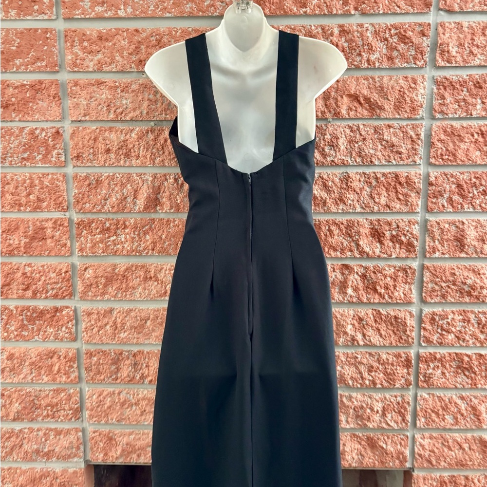 Elegant Black Evening Dress - Picture 13 of 13